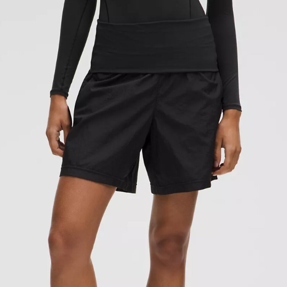 LULULEMON Black Lightweight Foldover-Waist Shorts 7in Warm Up/Active Size XL NWT